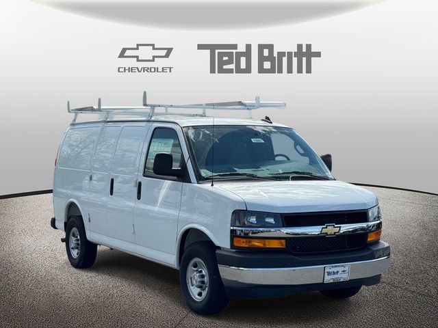 2025 Chevrolet Express Base