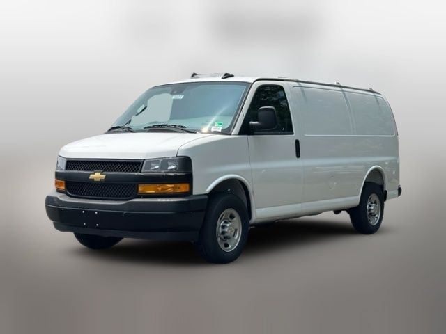 2025 Chevrolet Express Base