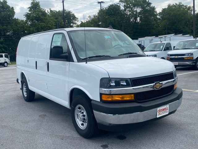 2025 Chevrolet Express Base