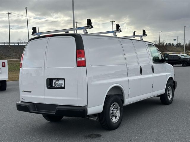 2025 Chevrolet Express Base