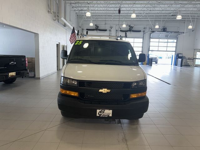 2025 Chevrolet Express Base