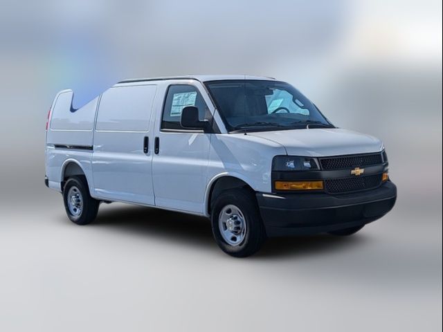 2025 Chevrolet Express Base