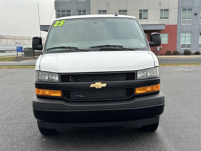 2025 Chevrolet Express Base