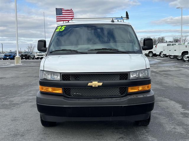 2025 Chevrolet Express Base