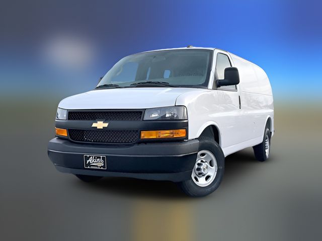 2025 Chevrolet Express Base