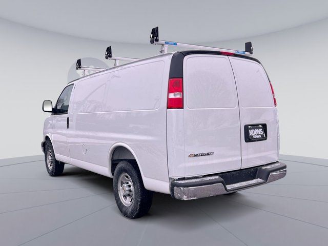 2025 Chevrolet Express Base