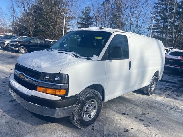 2025 Chevrolet Express Base