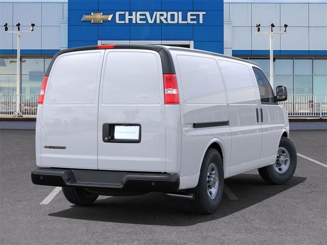 2025 Chevrolet Express Base