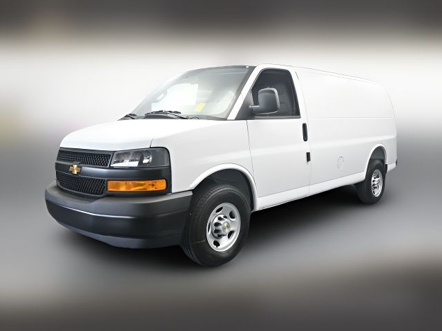 2025 Chevrolet Express Base