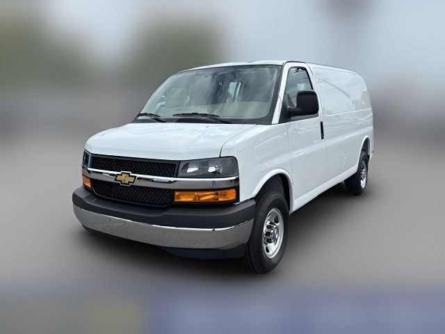 2025 Chevrolet Express Base