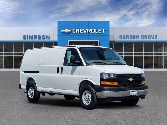 2025 Chevrolet Express Base