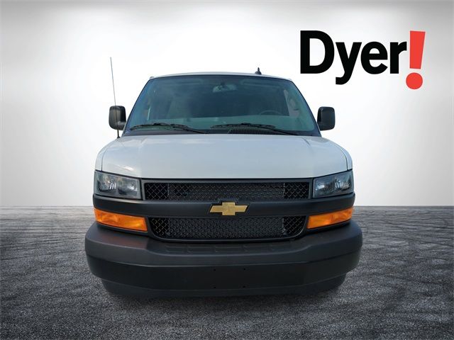 2025 Chevrolet Express Base