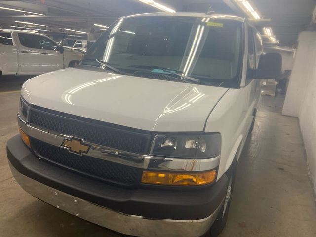 2025 Chevrolet Express Base