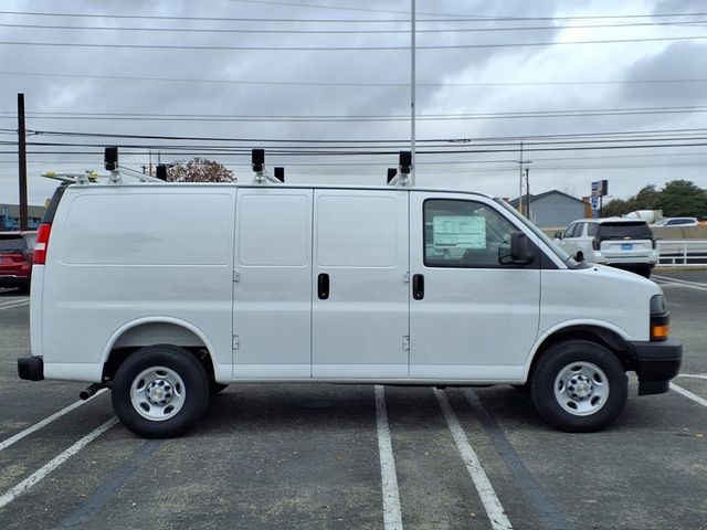 2025 Chevrolet Express Base