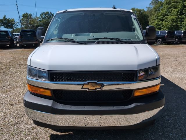 2025 Chevrolet Express Base