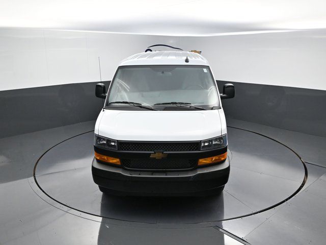 2025 Chevrolet Express Base