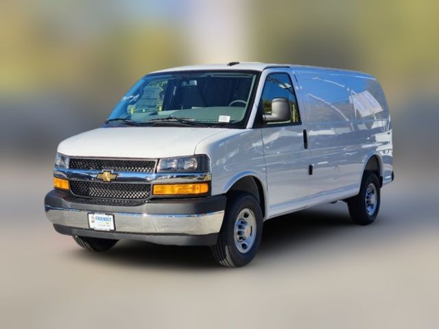 2025 Chevrolet Express Base