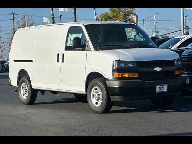 2025 Chevrolet Express Base