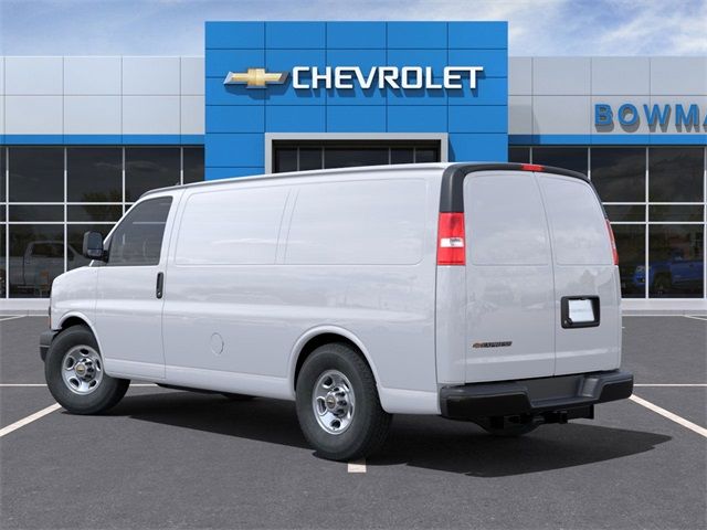 2025 Chevrolet Express Base