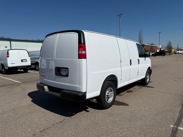 2025 Chevrolet Express Base