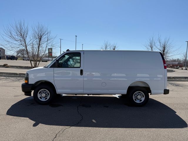 2025 Chevrolet Express Base