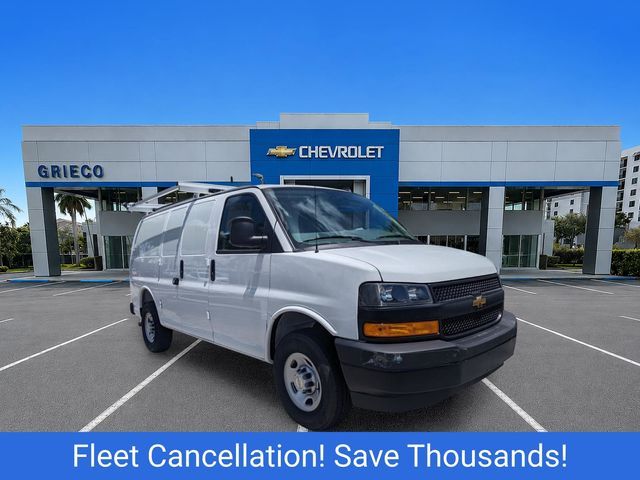 2025 Chevrolet Express Base