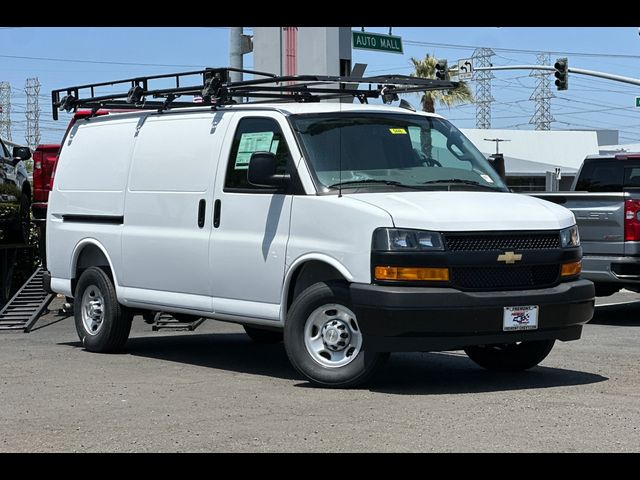 2025 Chevrolet Express Base