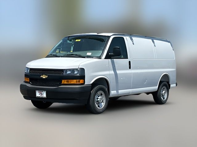 2025 Chevrolet Express Base