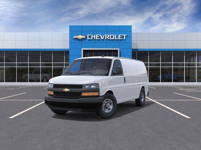 2025 Chevrolet Express Base