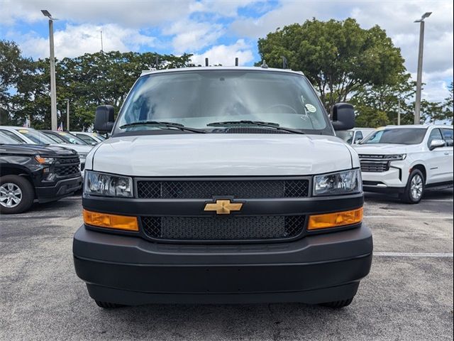 2025 Chevrolet Express Base