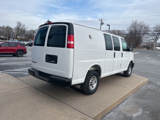 2025 Chevrolet Express Base