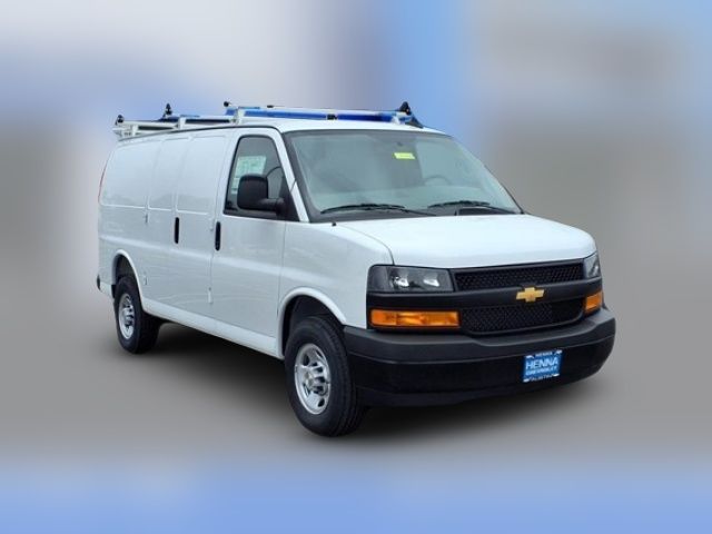 2025 Chevrolet Express Base