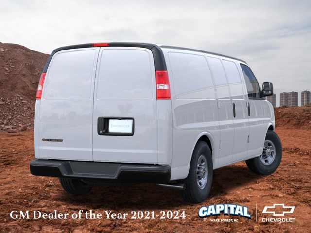 2025 Chevrolet Express Base