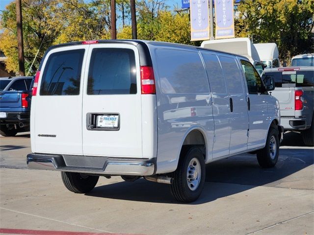 2025 Chevrolet Express Base