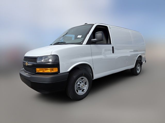 2025 Chevrolet Express Base