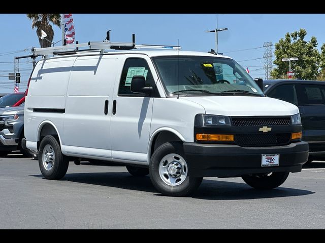 2025 Chevrolet Express Base