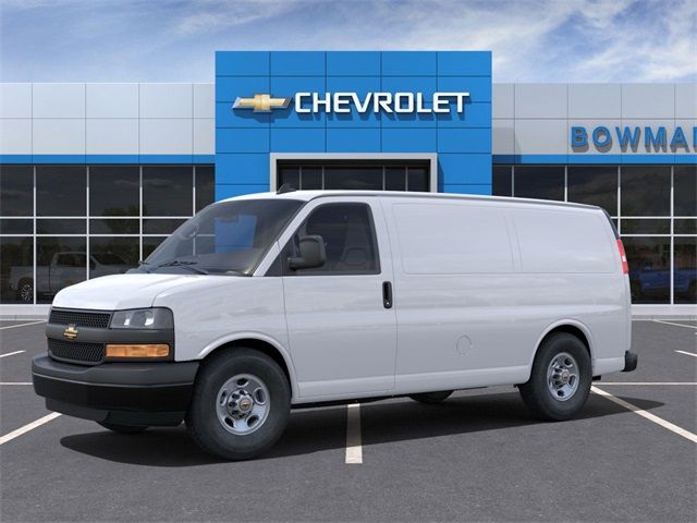 2025 Chevrolet Express Base