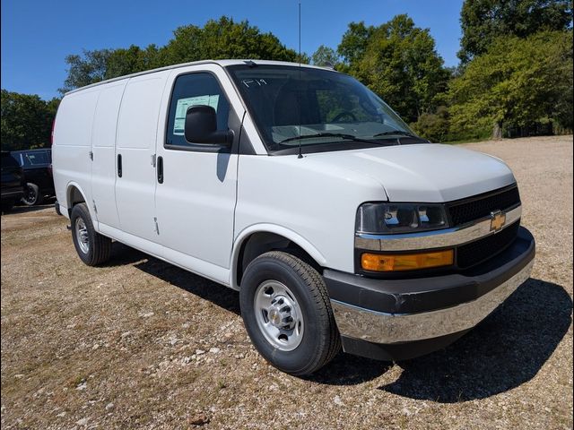 2025 Chevrolet Express Base