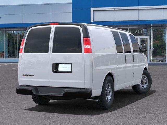 2025 Chevrolet Express Base