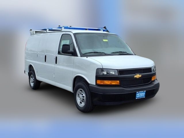 2025 Chevrolet Express Base