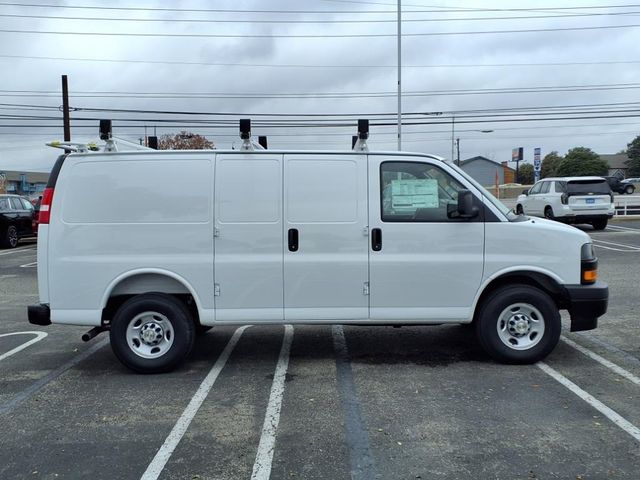 2025 Chevrolet Express Base