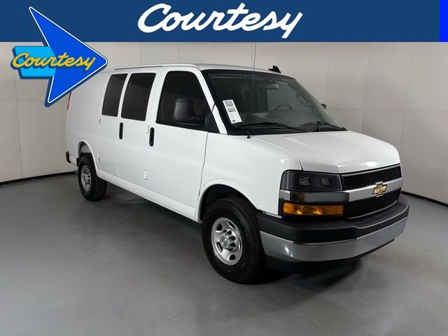 2025 Chevrolet Express Base