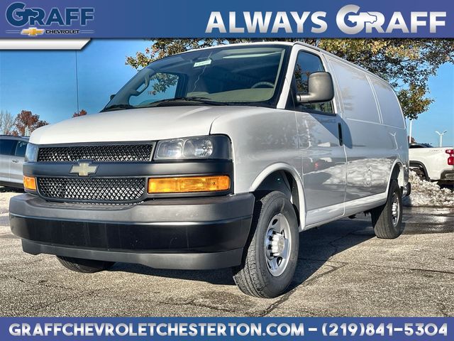 2025 Chevrolet Express Base