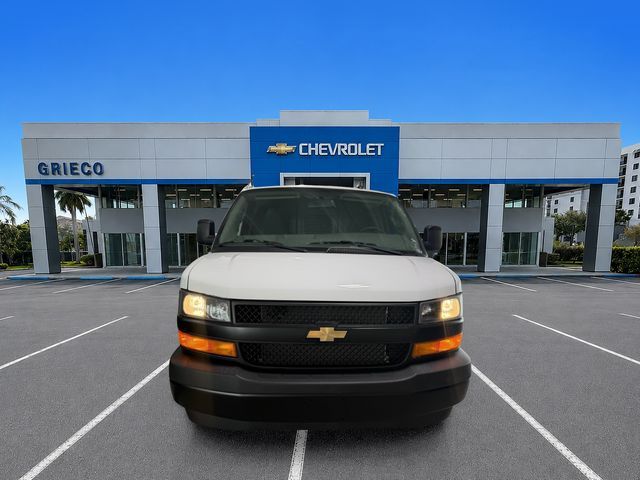 2025 Chevrolet Express Base