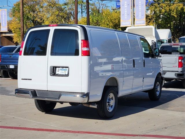 2025 Chevrolet Express Base