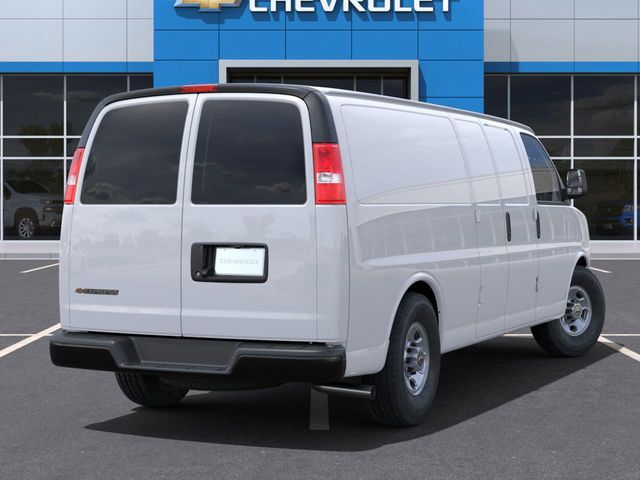 2025 Chevrolet Express Base