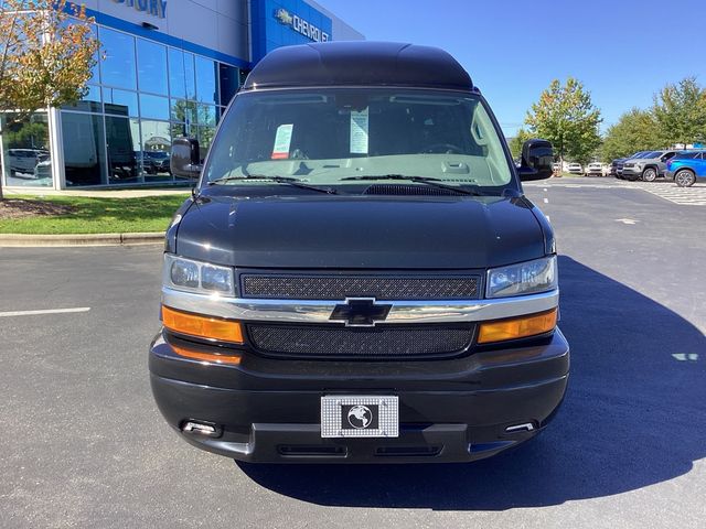 2025 Chevrolet Express Base