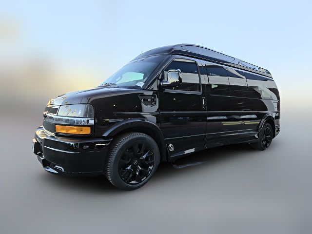 2025 Chevrolet Express Base