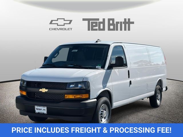 2025 Chevrolet Express Base