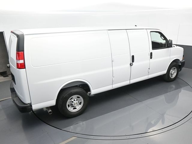 2025 Chevrolet Express Base